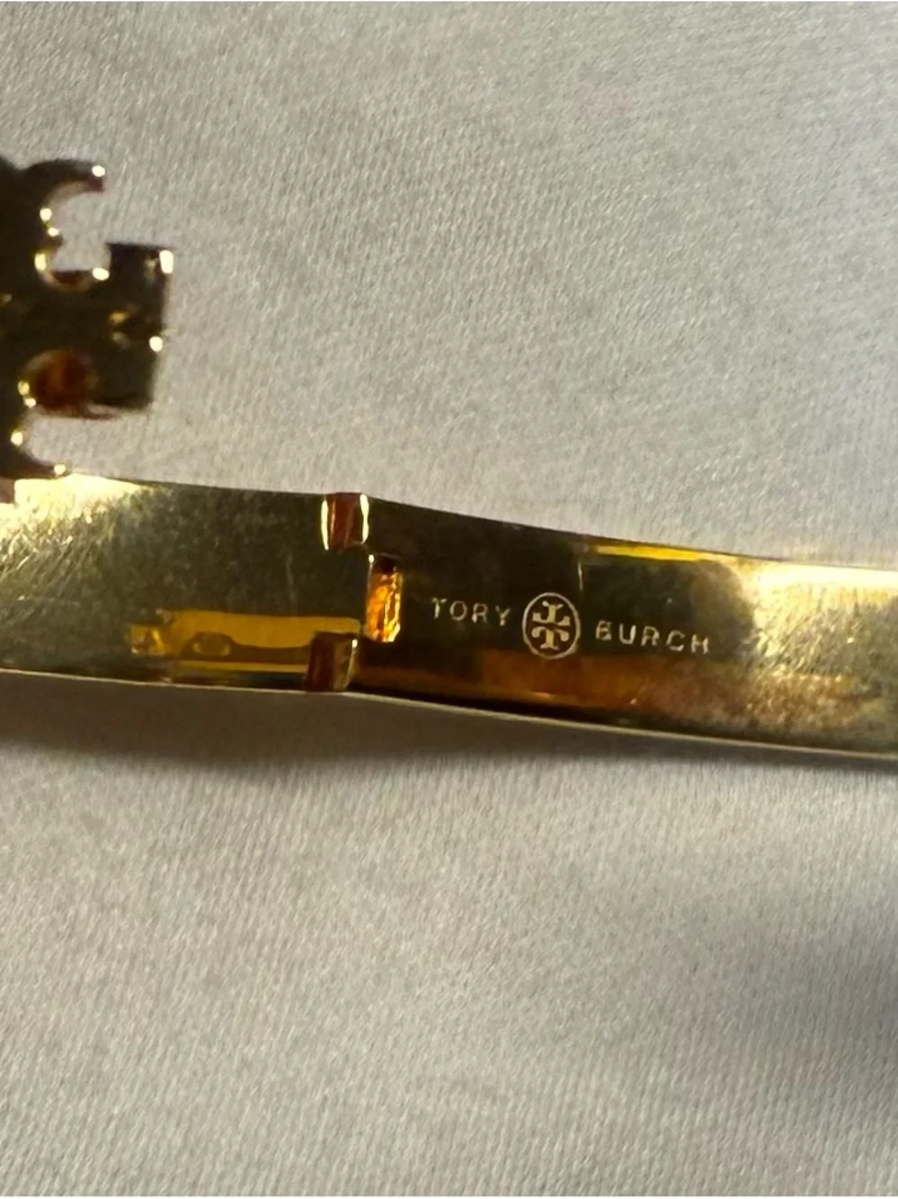 Tory Burch Gold Tone Yellow Floral Enamel Hinged Bangle Bracelet Double T
